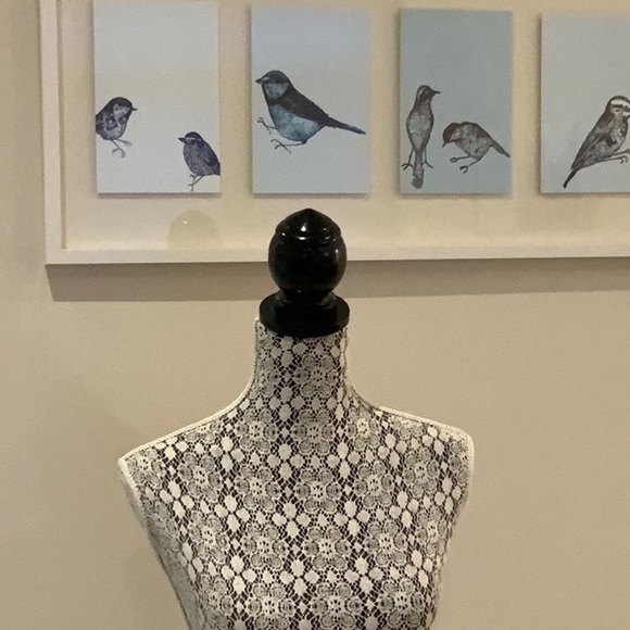 Meet your Posher, Lori - Picture 2 of 2